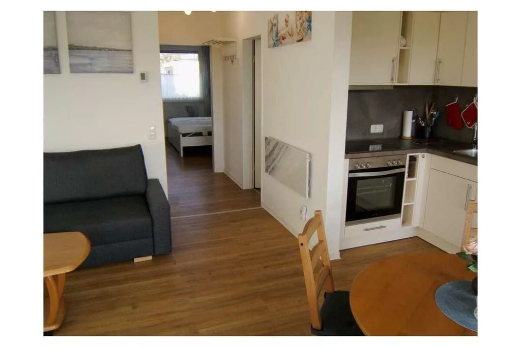 381370-Kitchen