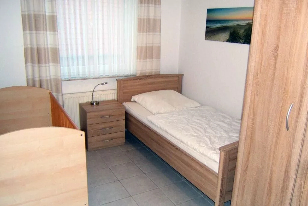 218771-Bedroom