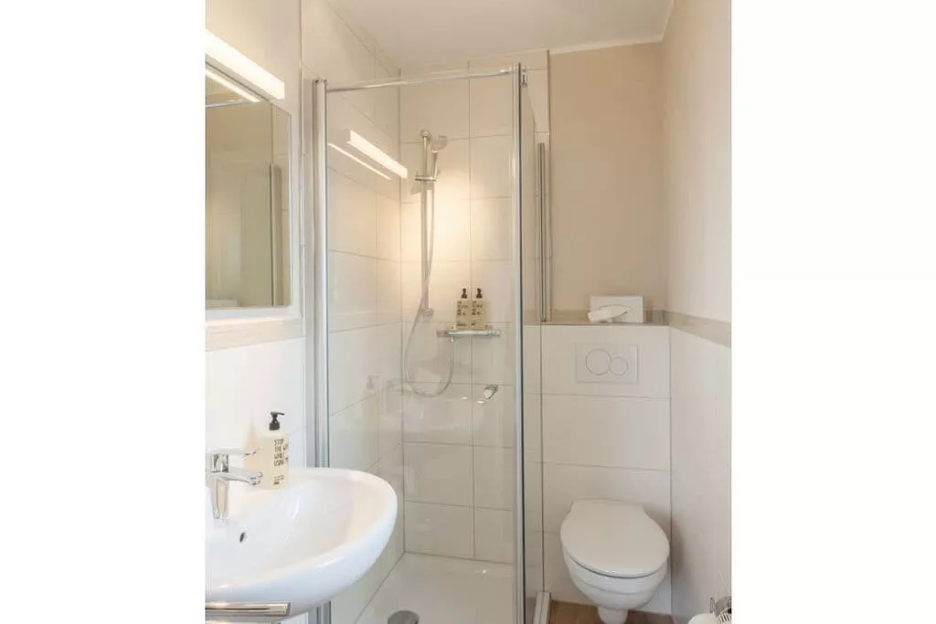 180870-Bathroom