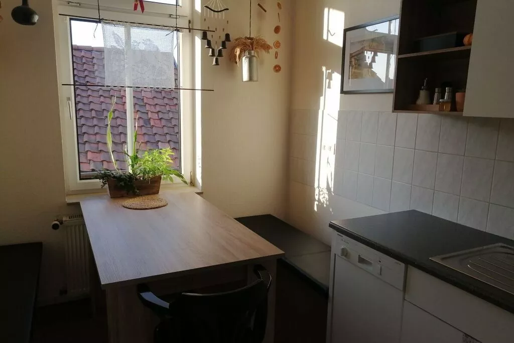 45166-Kitchen
