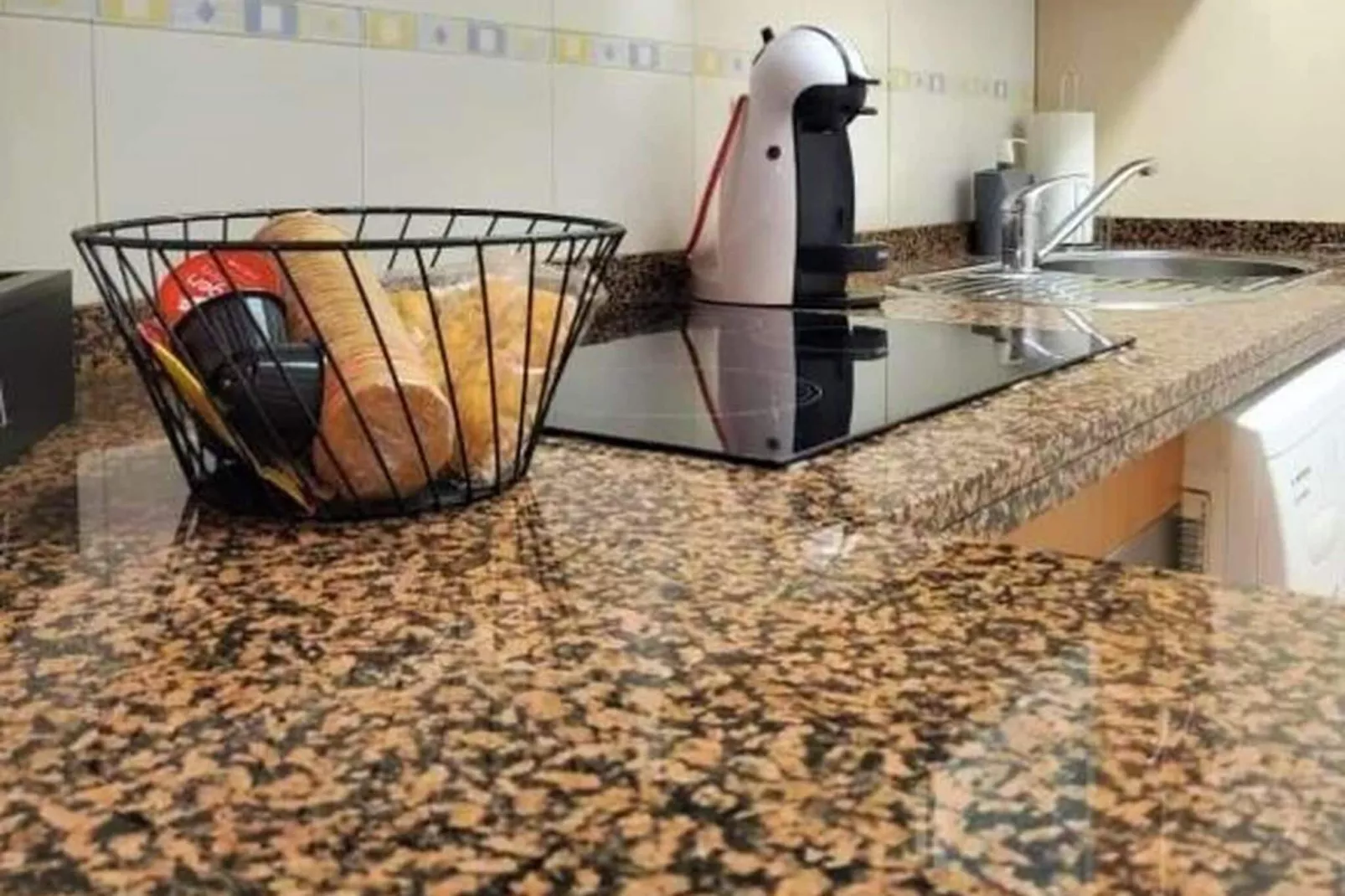 Bajo con terraza jardín y piscina privada-Kitchen