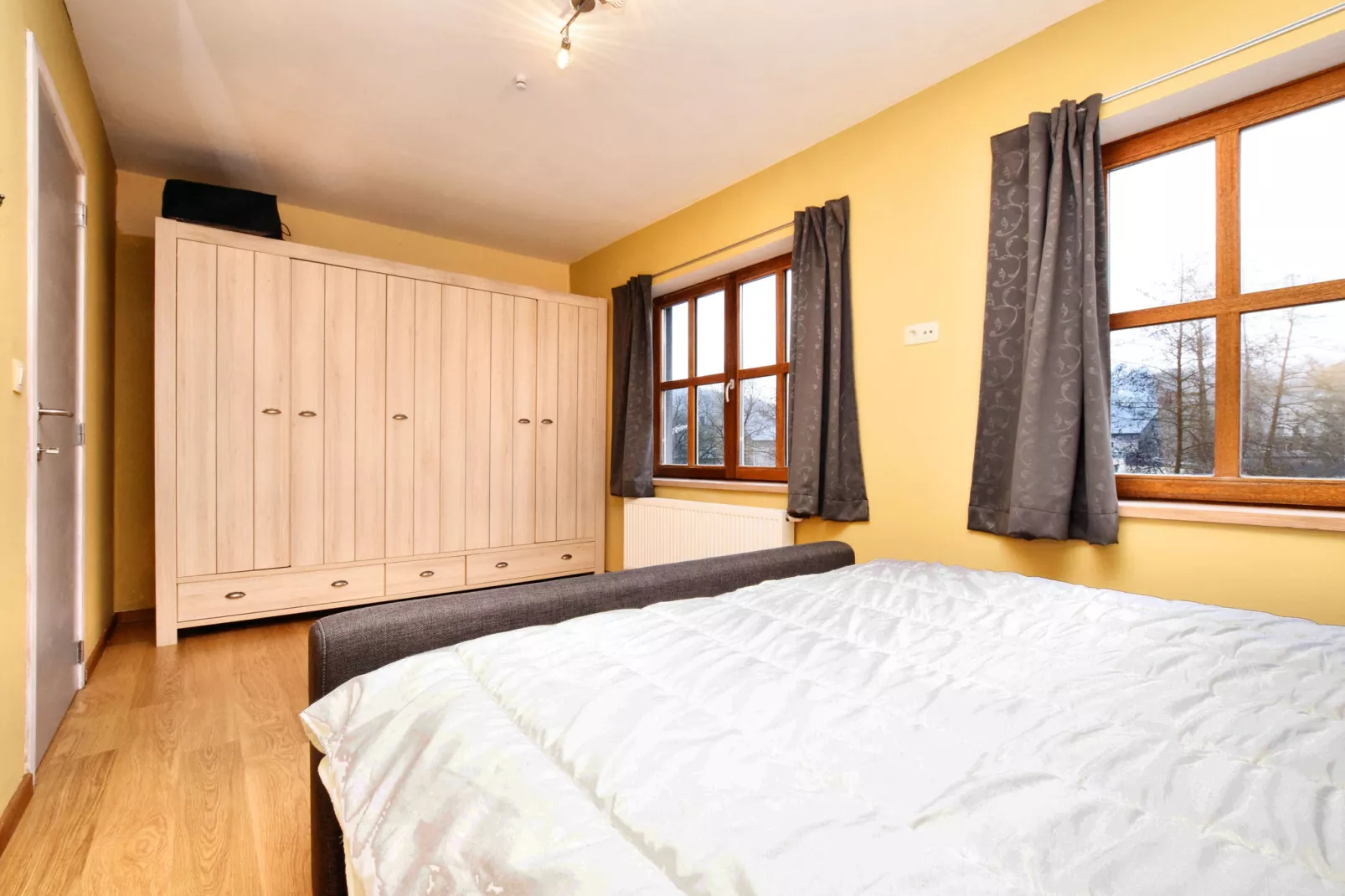 Maison sur Ourthe-Schlafzimmer