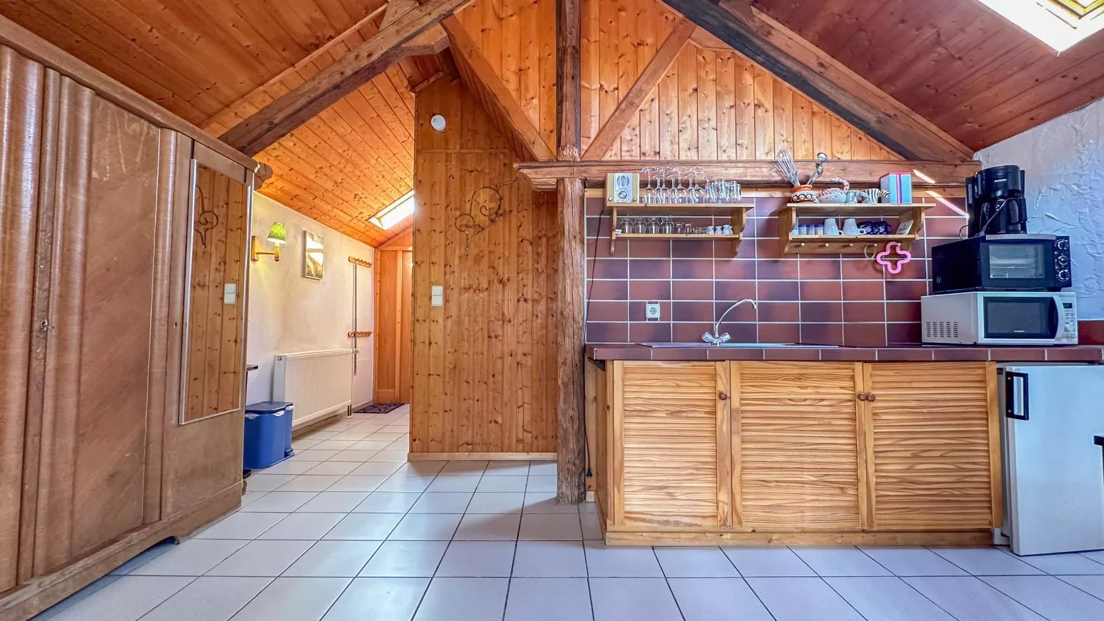 Enjoy 2-Kitchen