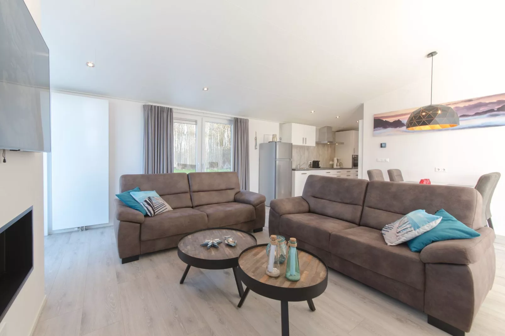Water Resort Oosterschelde 103-Living room