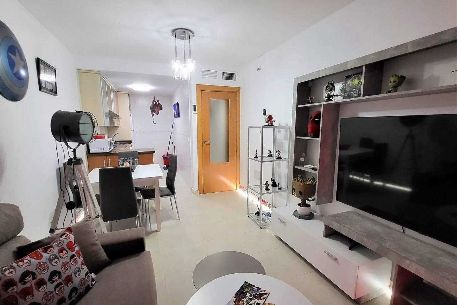 Ático Marvel con piscina privada-Salon
