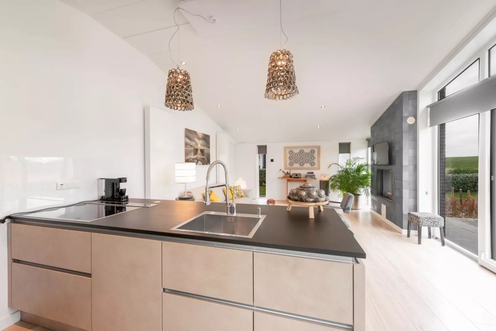 Water Resort Oosterschelde 89-Kitchen