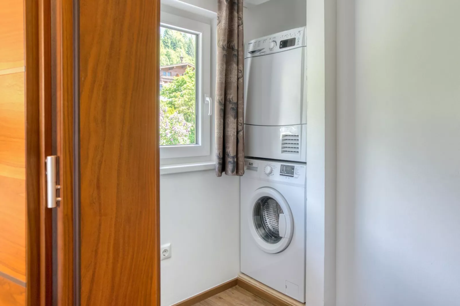 Haus Ferien-Badezimmer