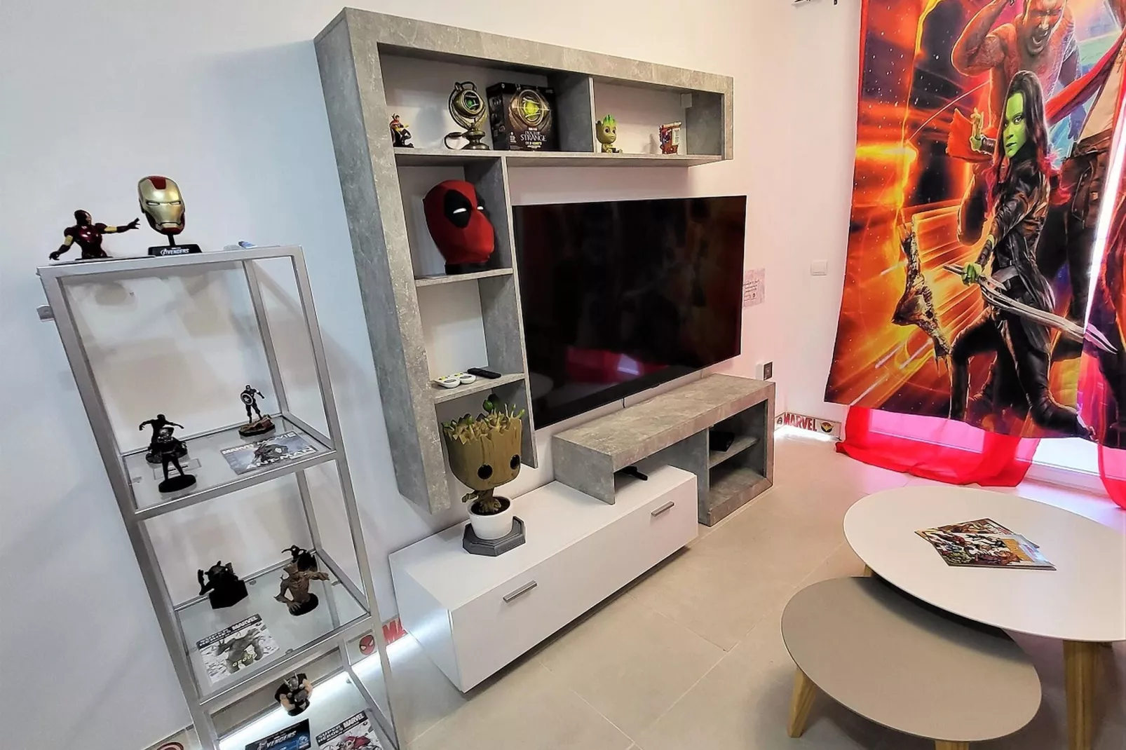 Ático Marvel con piscina privada-Salon