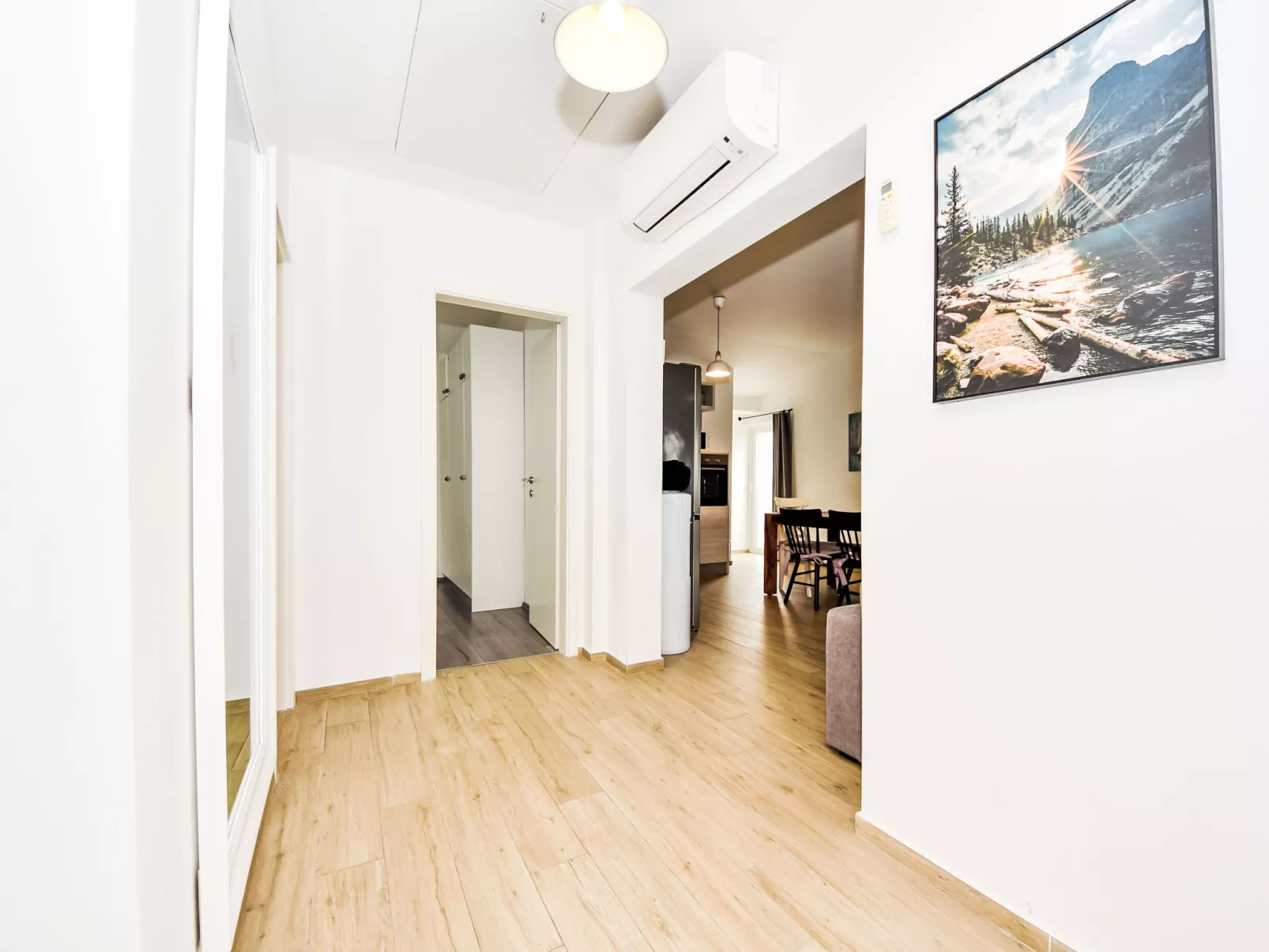 Luxury Apartment Mondo-Inside