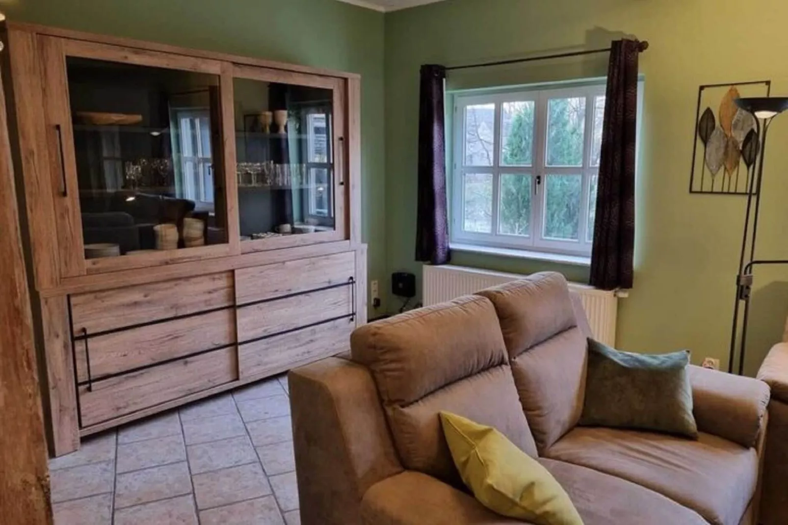 Maison sur Ourthe-Wohnzimmer