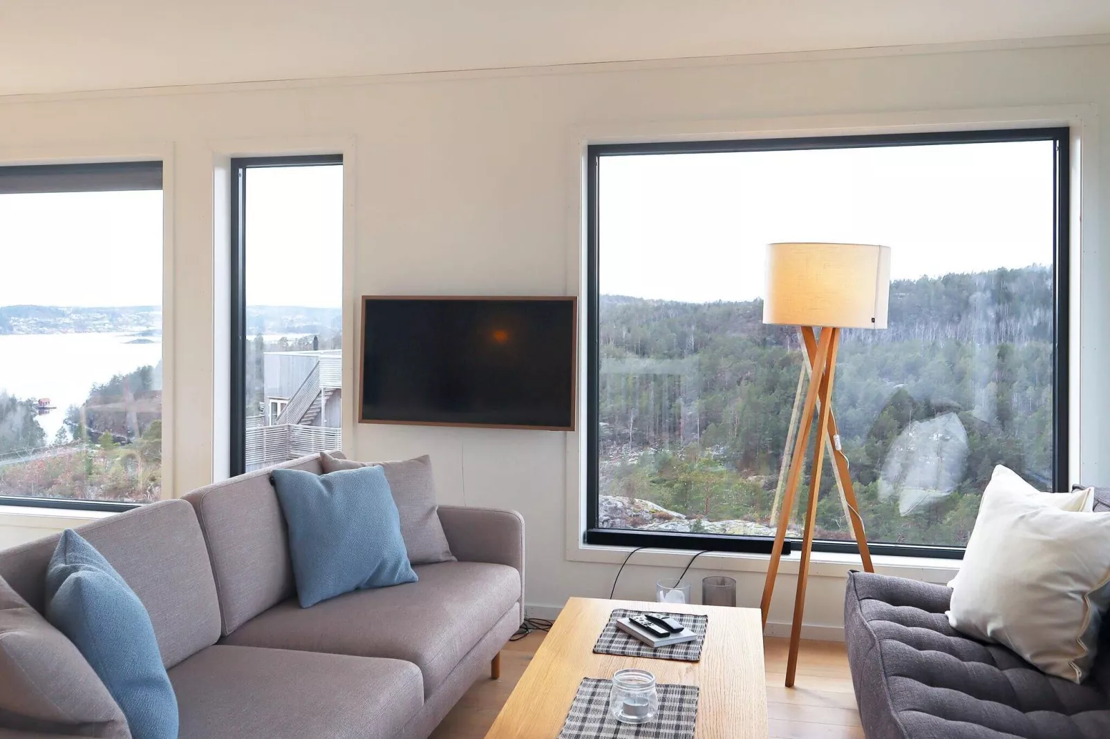 6 person holiday home in Søndeled