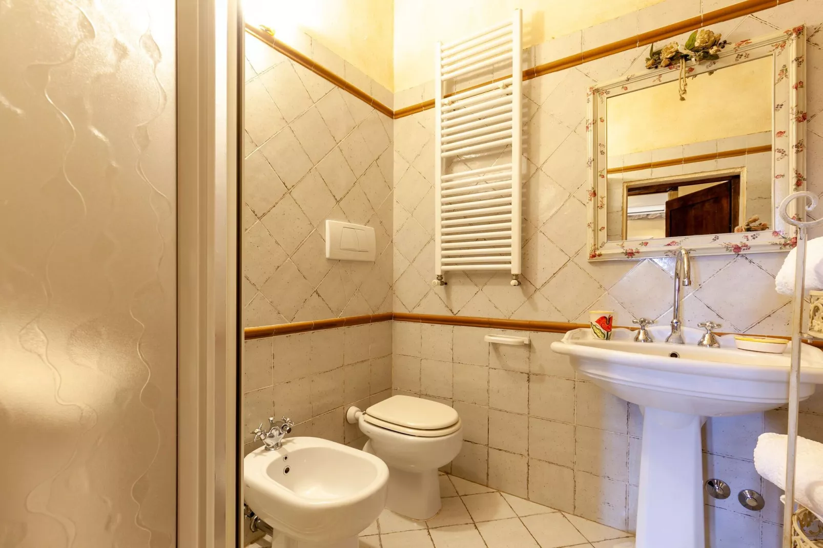 Il Nido-Bathroom