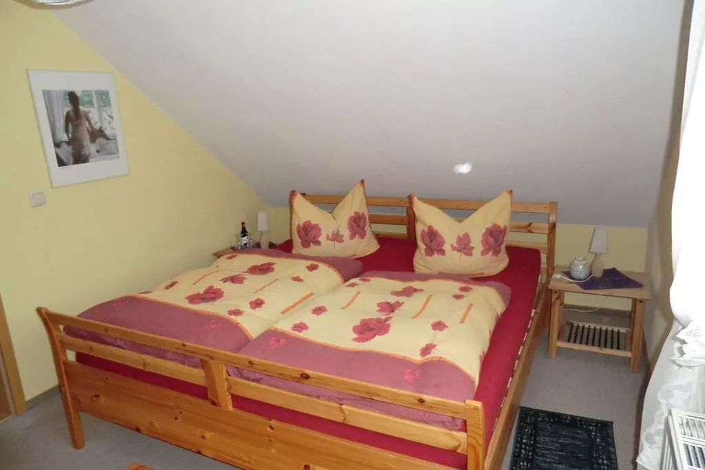 26898-Bedroom