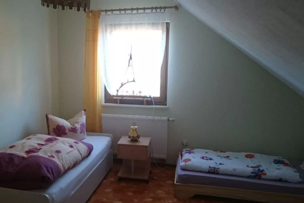 26898-Bedroom