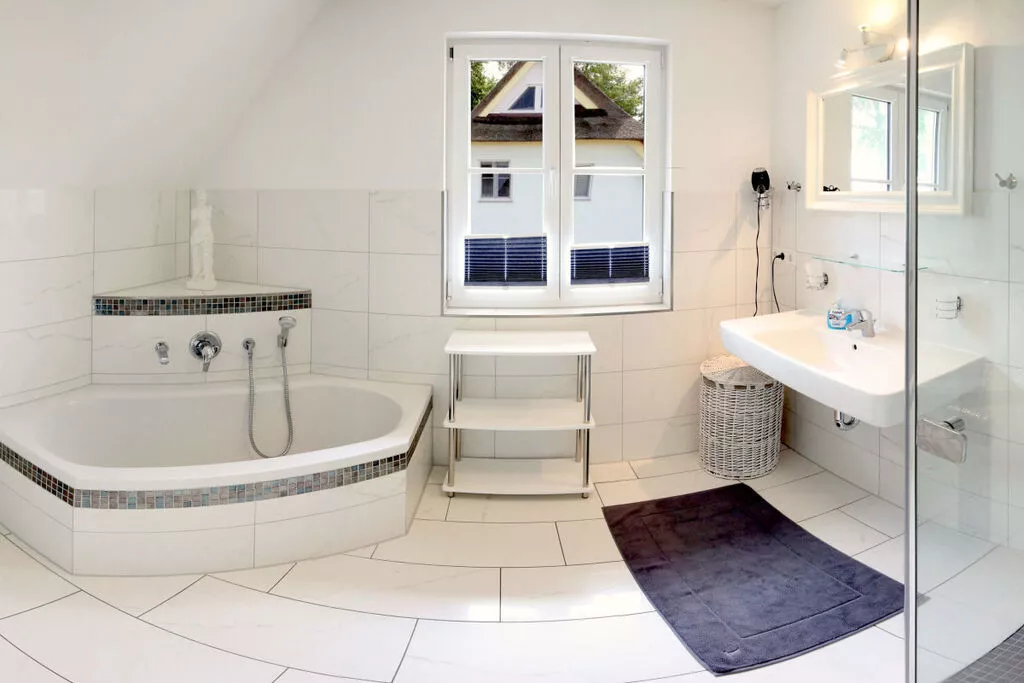 52291-Bathroom