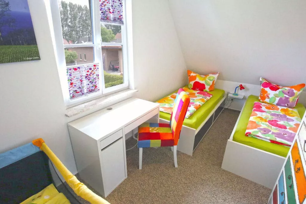52291-Bedroom