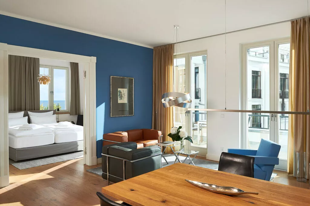 279458-Living room
