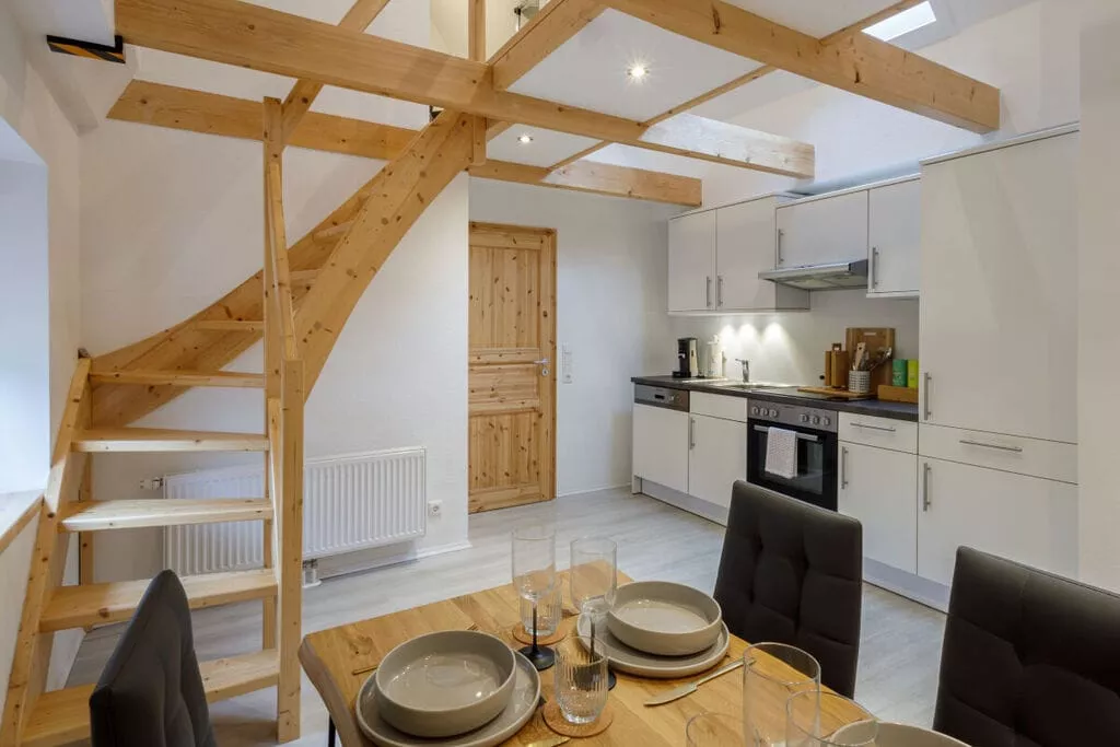 473926-Dining room