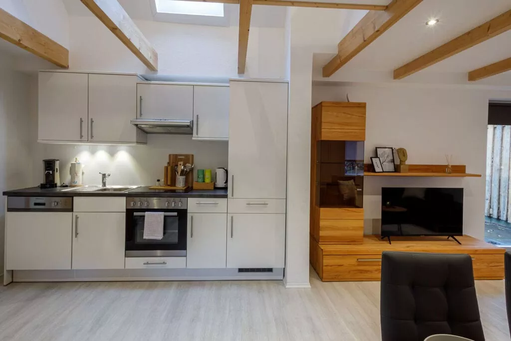 473926-Kitchen