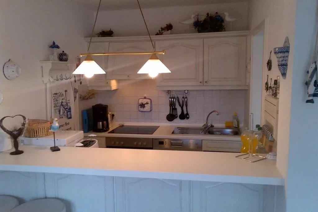 58060-Kitchen