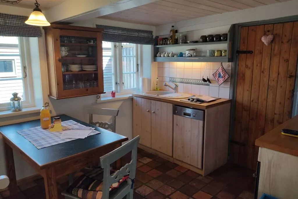 95994-Kitchen