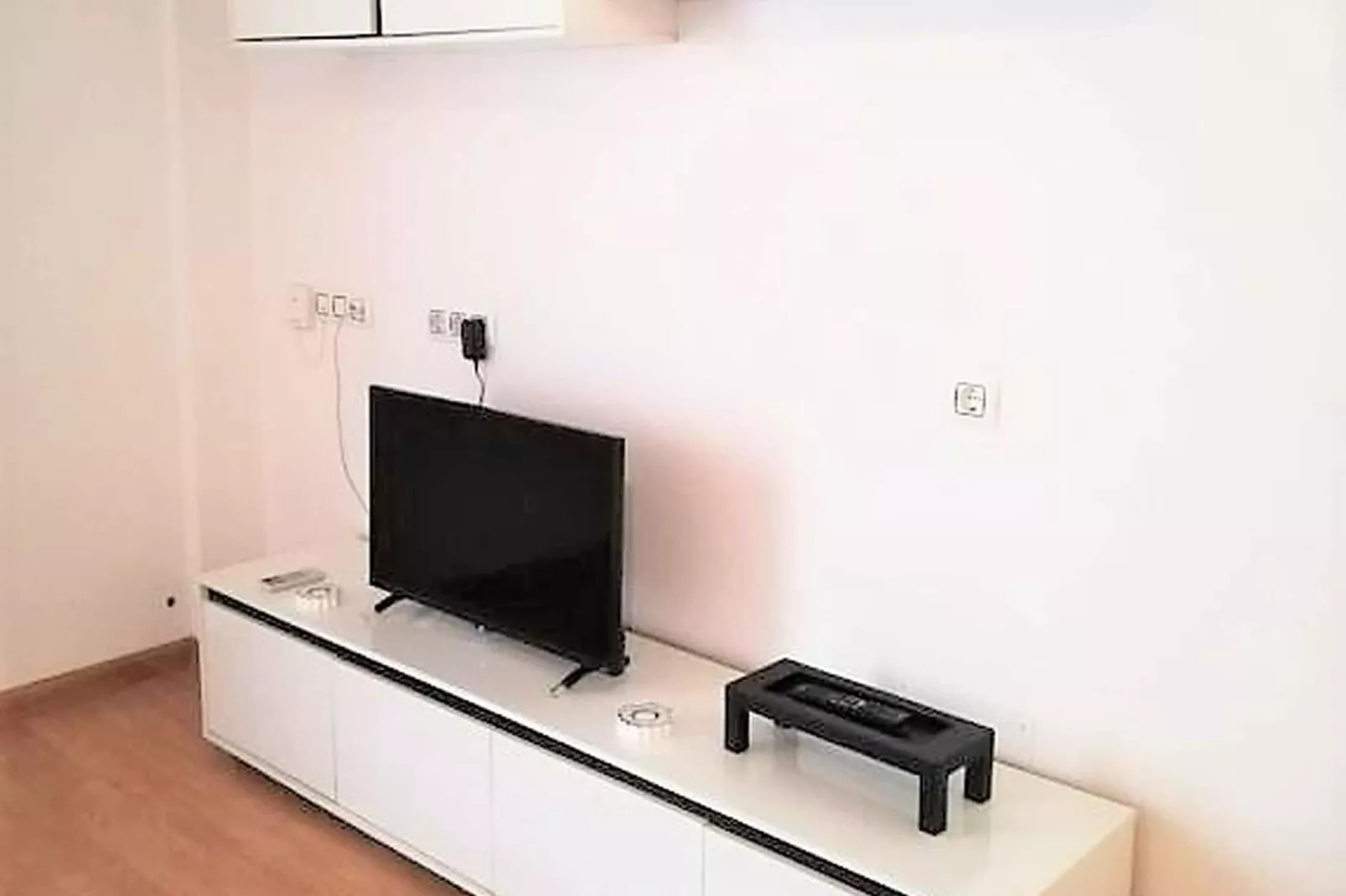 Natura World B1 con terraza privada-Living room