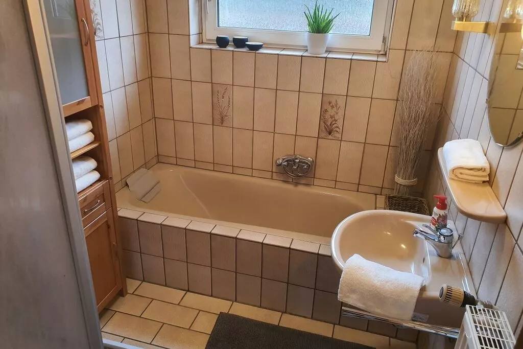 291420-Bathroom