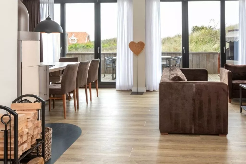 59810-Living room