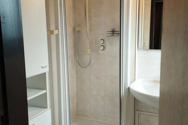 Haus Amalie-Bathroom