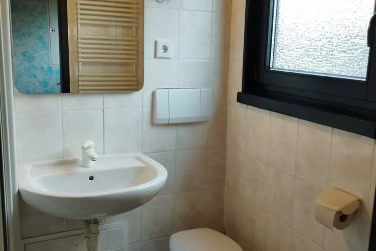 Haus Amalie-Bathroom