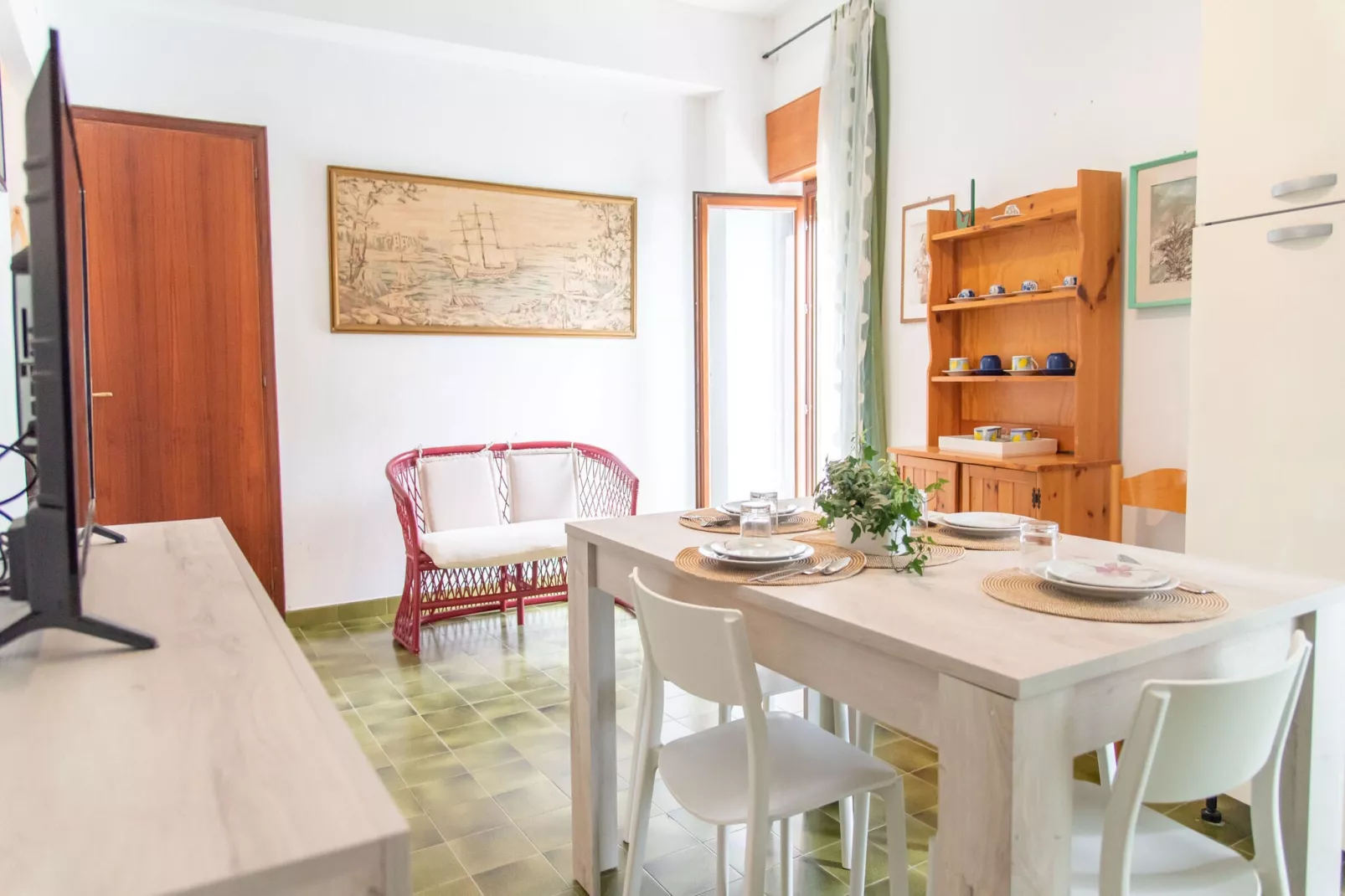 Appartamento Raffaella-Dining room
