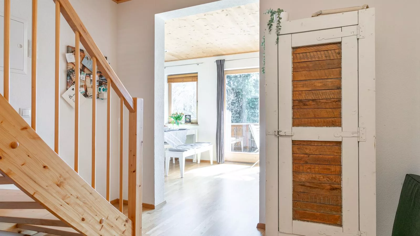 Hoog Hout-Indoor