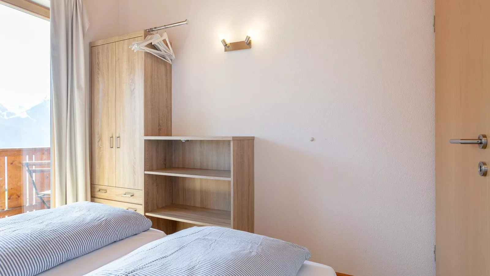 Hoog Hout-Bedroom