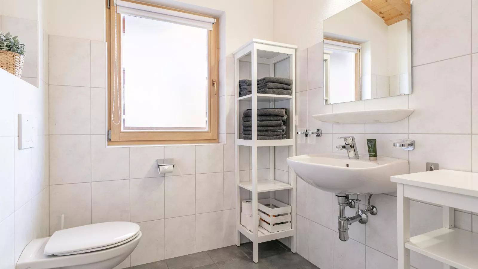 Hoog Hout-Bathroom