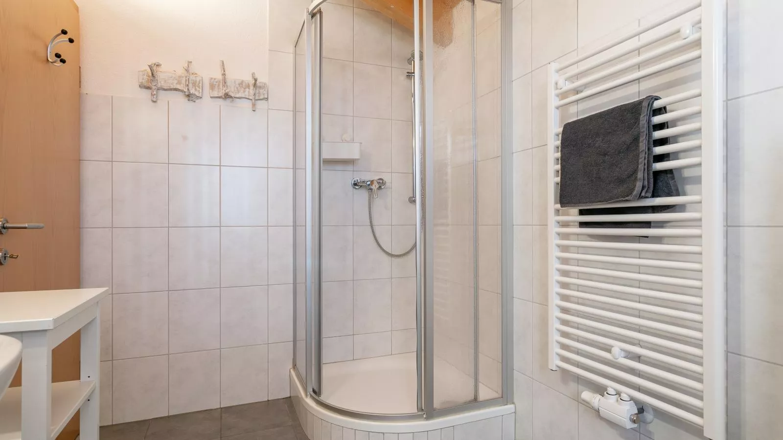 Hoog Hout-Bathroom