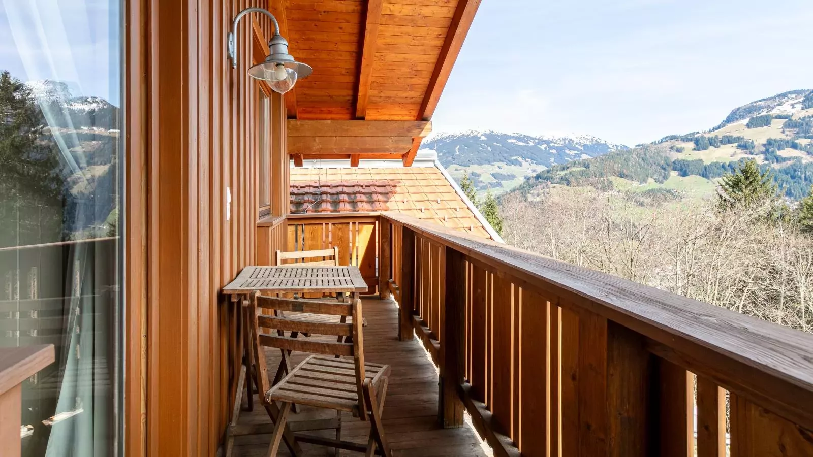 Van Dik Hout-Terrace balcony