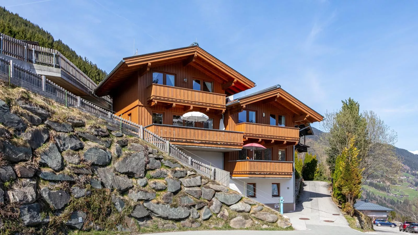 Van Dik Hout-Exterior summer