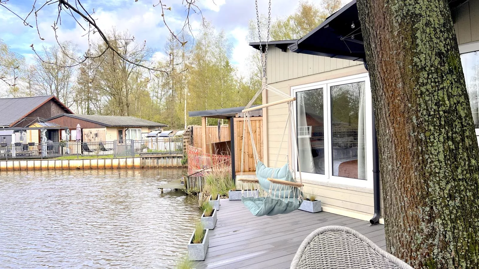 Charlies Chalet-Terrassenbalkon