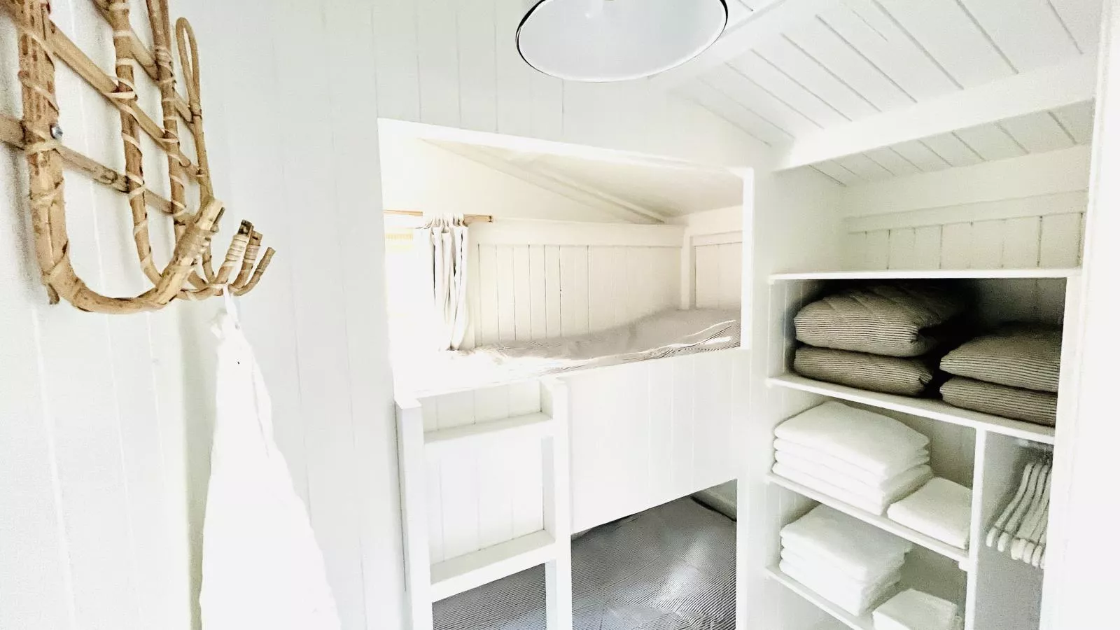 Sol-Bedroom