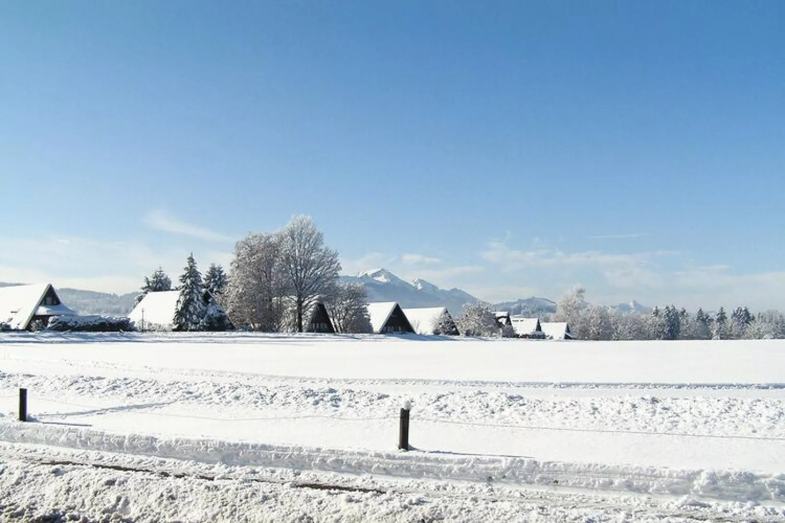 Holiday village Vorauf, Siegsdorf-Typ C, App. im Landhaus Typ Salzburg, 68 qm-Aussicht Winter
