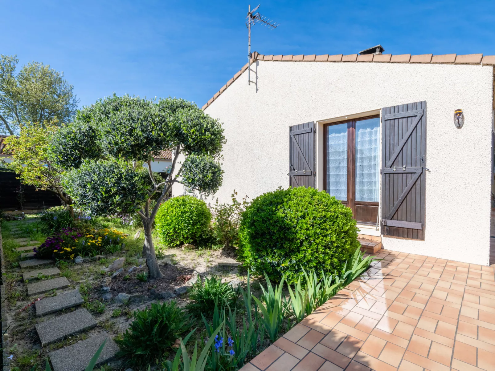 La maison du carignan-Draußen