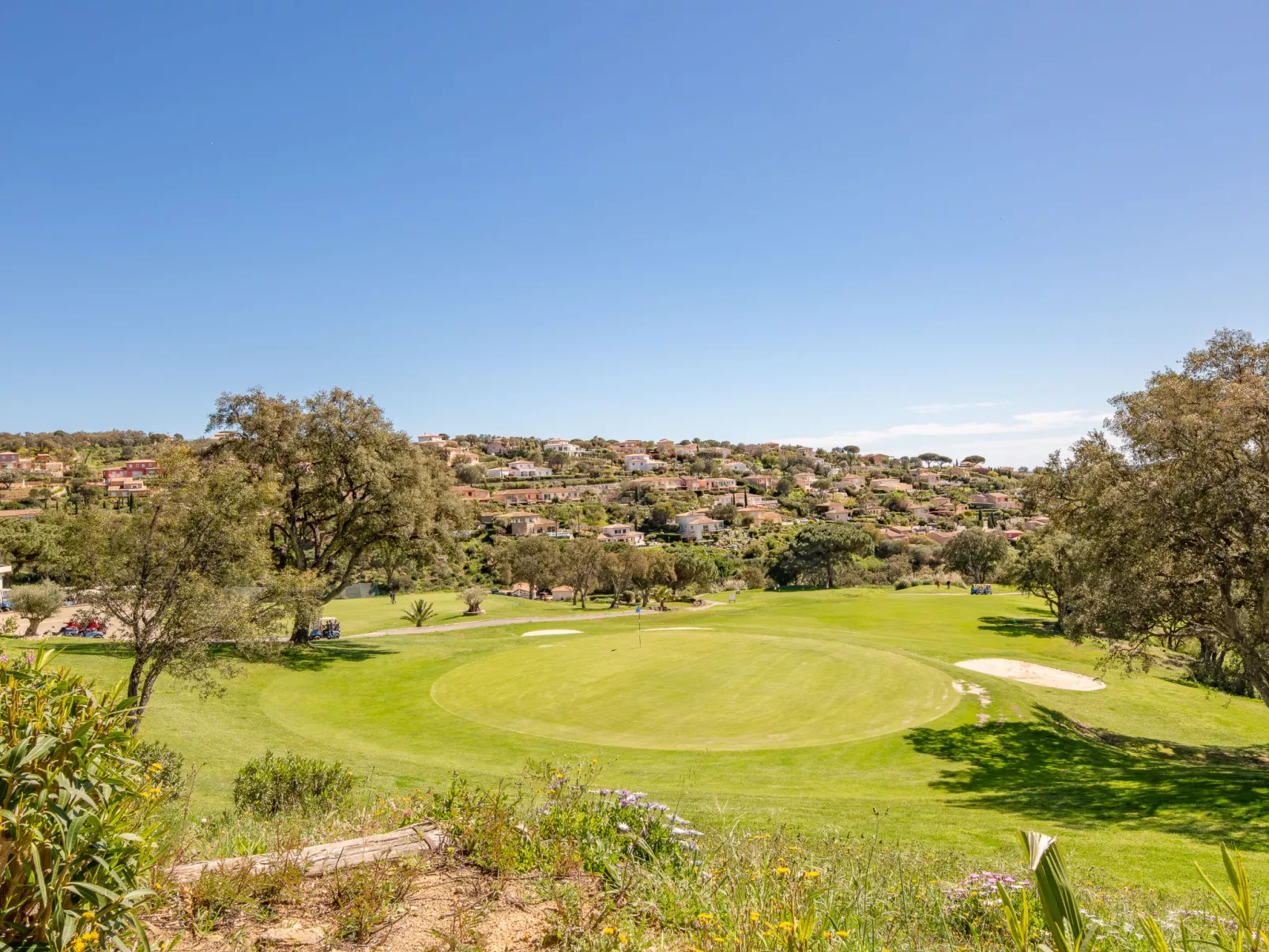 Les Maisons du Golf-Drinnen