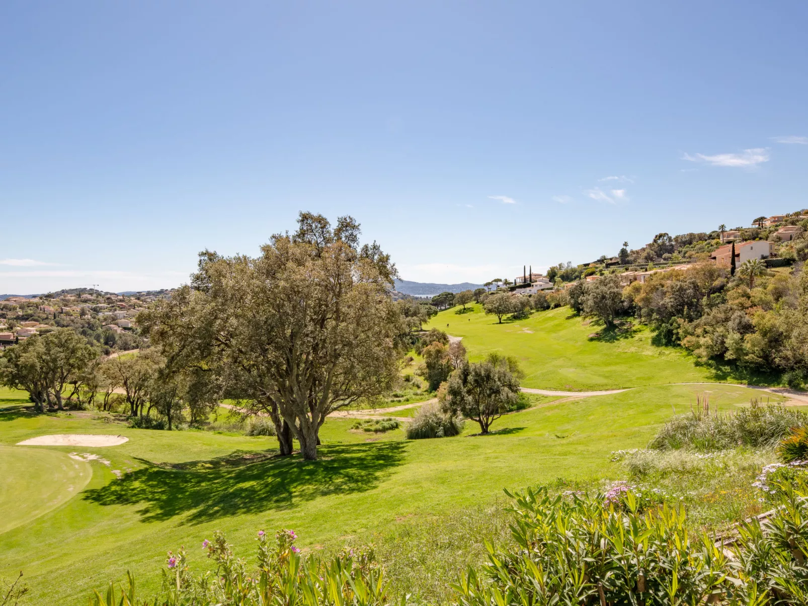 Les Maisons du Golf-Drinnen