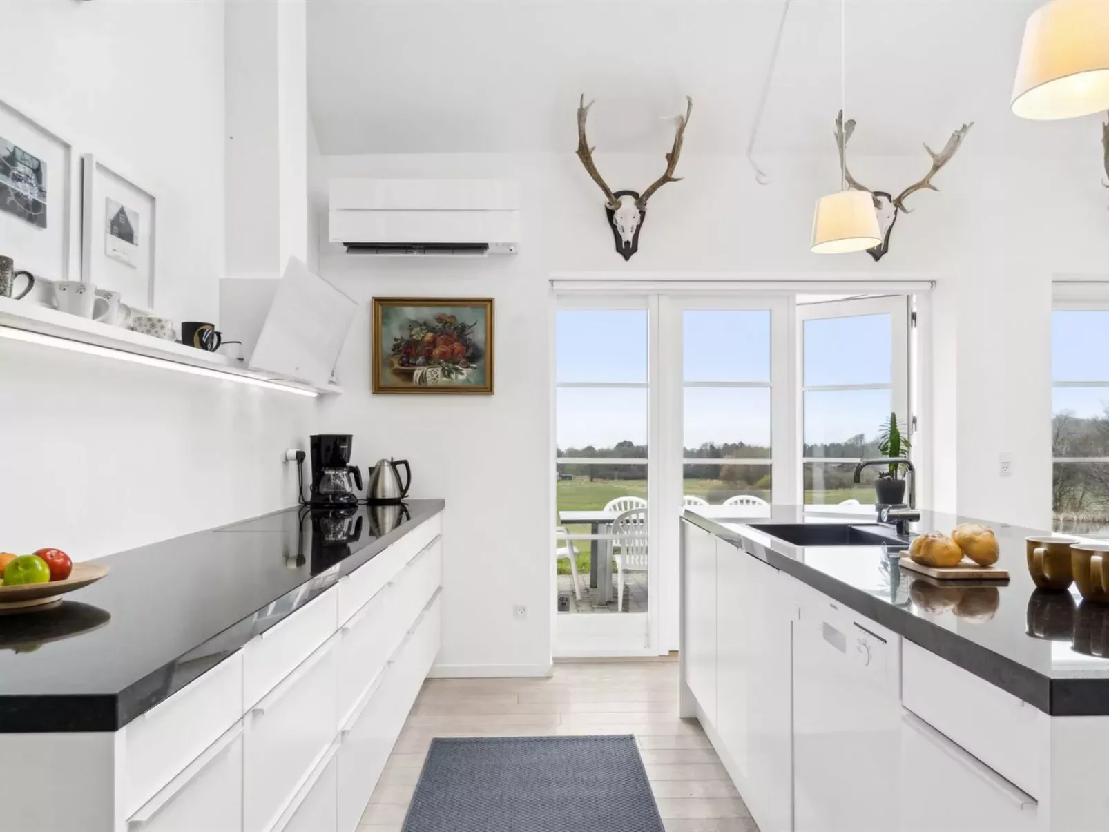 "Marrit" - 500m from the sea-Draußen
