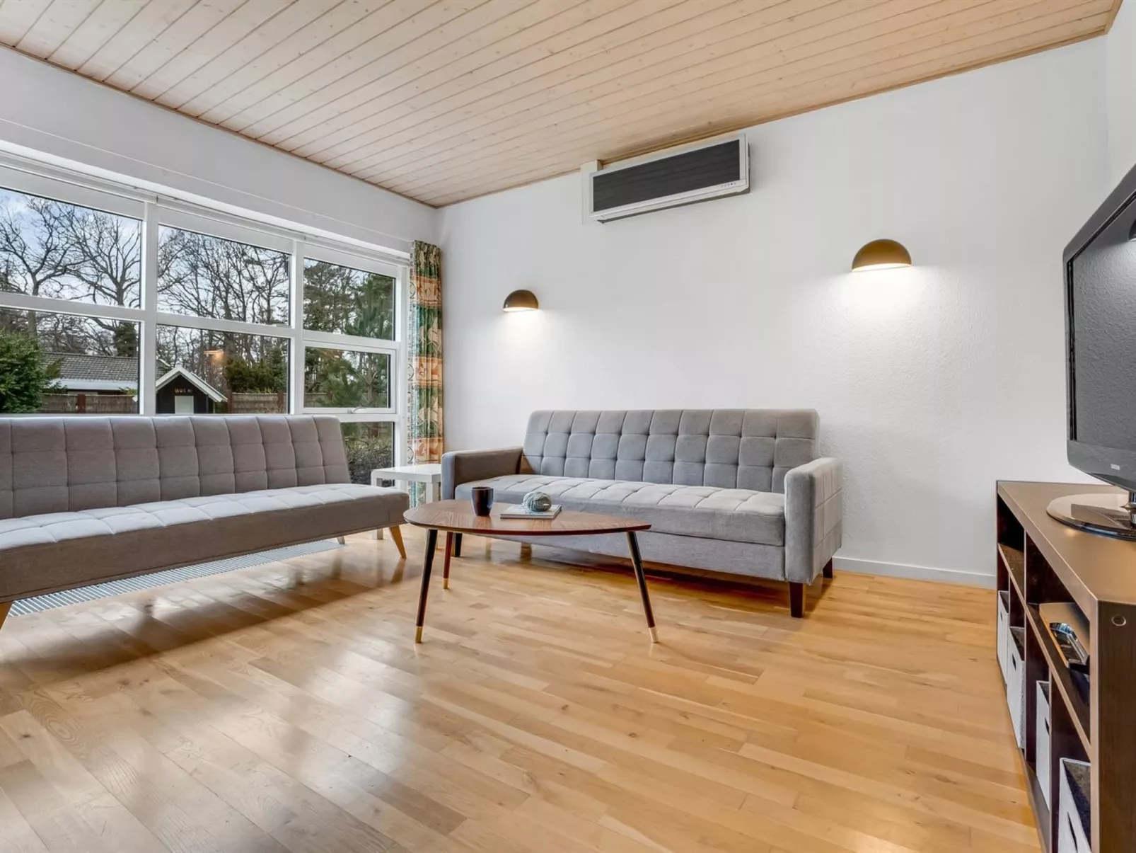 "Siggut" - 100m from the sea-Inside