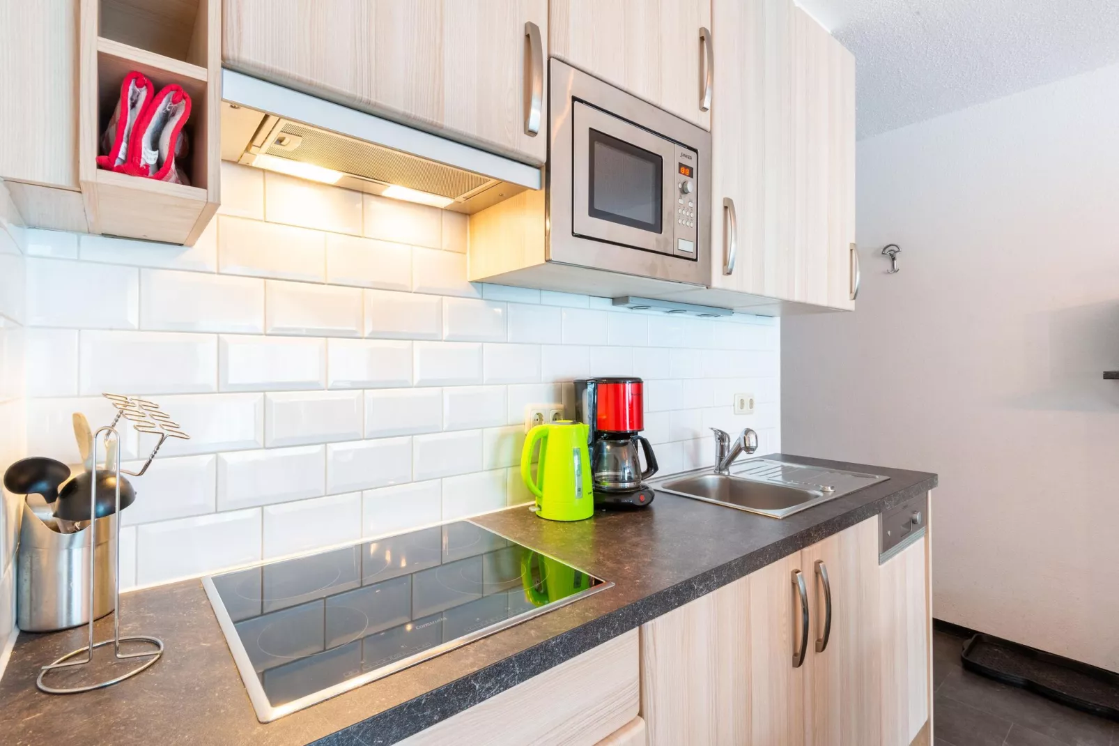 Apartment Berghof Ski-in & Ski-out-Kitchen