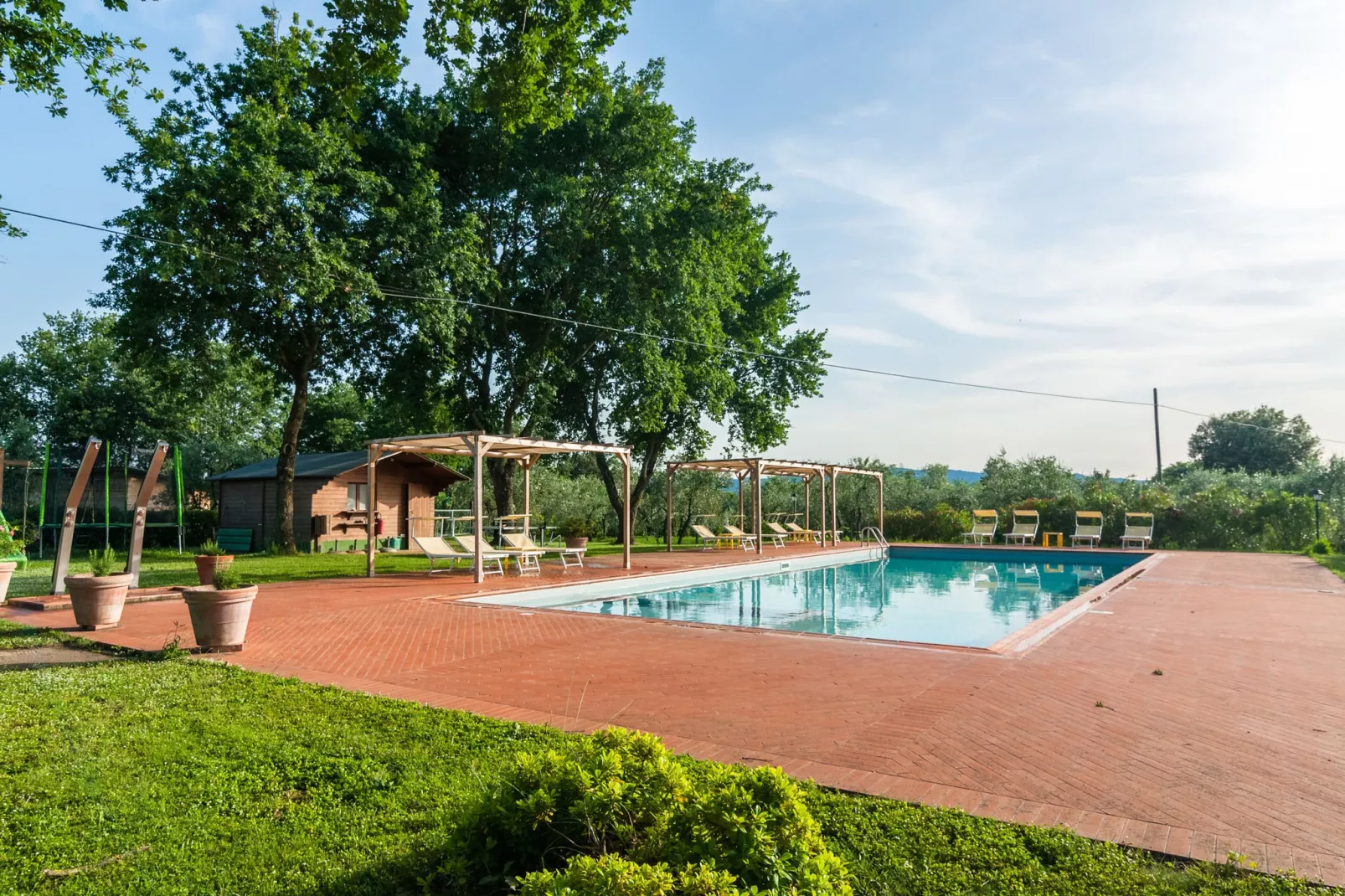 Monna Due-Pool