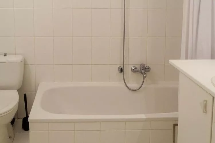 SEASIGHT A 1 / 0001-Bathroom