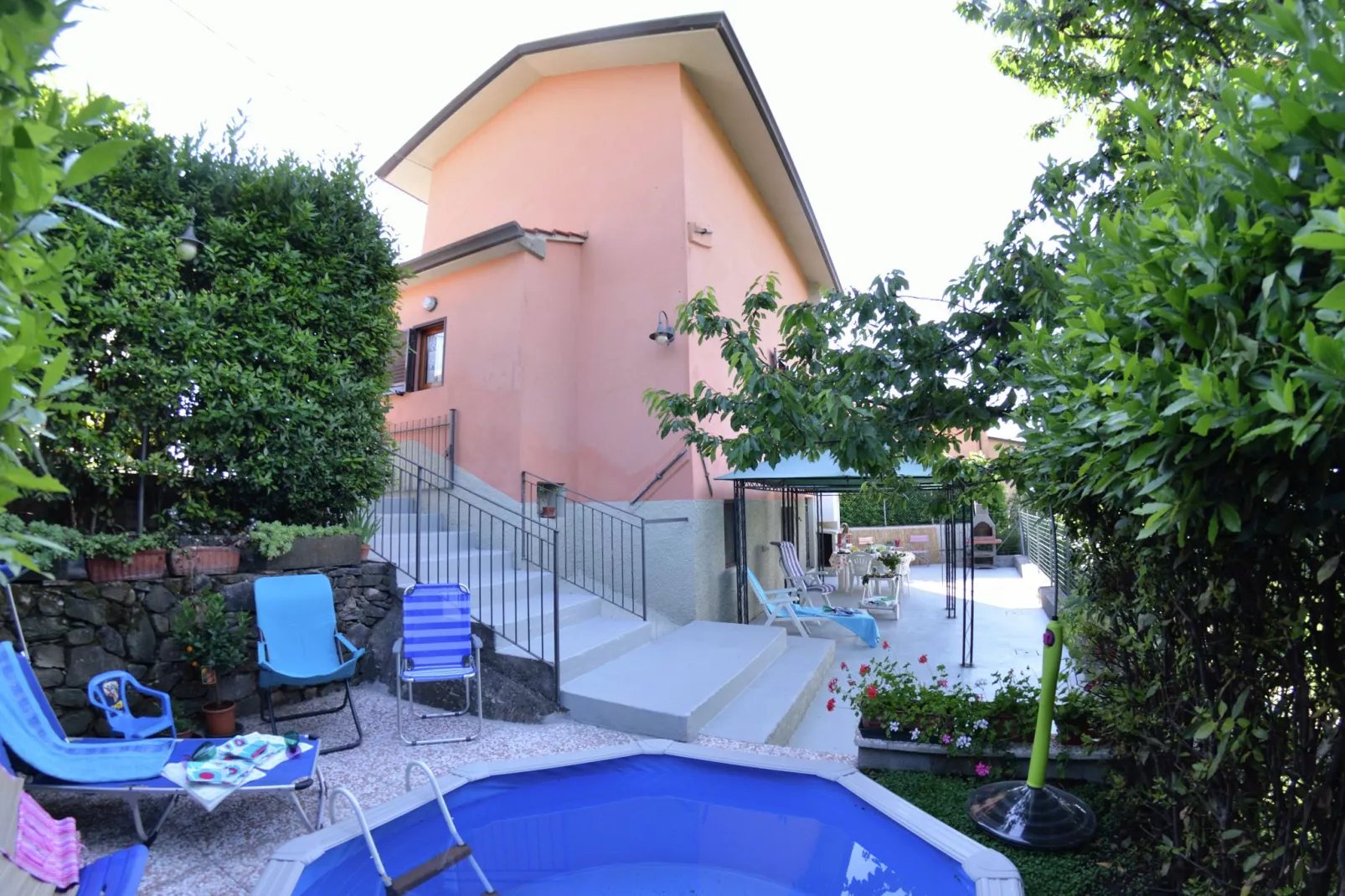 Tra Lucca e il Mare-Pool