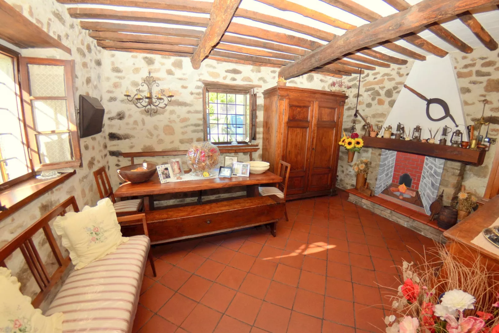 Al Belvedere-Living room